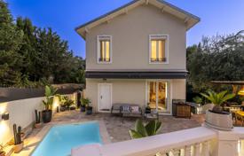 7 dormitorio villa en Le Cannet, Francia. 1 590 000 €