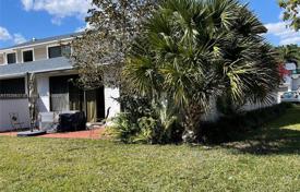 Condominio – Doral, Florida, Estados Unidos. $615 000