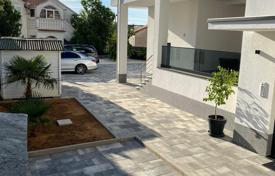 3 dormitorio piso 78 m² en Srima, Croacia. 360 000 €