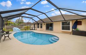 3 dormitorio casa de pueblo 275 m² en Florida, Estados Unidos. $460 000