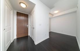 2 dormitorio piso en Yonge Street, Canadá. C$804 000