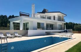 5 dormitorio villa 250 m² en Pefkochori, Grecia. 1 350 000 €
