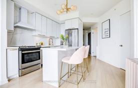 5 dormitorio piso en Etobicoke, Canadá. C$1 030 000