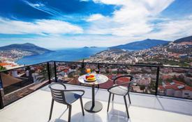 5 dormitorio villa 300 m² en Kash, Turquía. 124 939 000 TRY