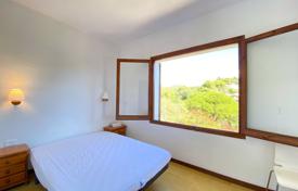 5 dormitorio casa de pueblo 235 m² en Lloret de Mar, España. 790 000 €