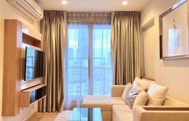 1-dormitorio apartamentos en condominio en Sathon, Tailandia. $173 000
