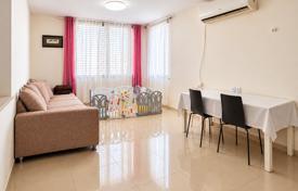4 dormitorio piso 102 m² en Netanya, Israel. $660 000