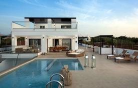 Villa – Unidad periférica de La Canea, Creta, Grecia. 7 000 €  por semana