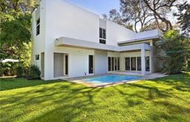 9 dormitorio villa 404 m² en Miami, Estados Unidos. $2 395 000