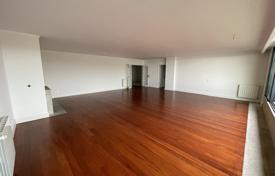 2 dormitorio piso 194 m² en Porto (city), Portugal. 675 000 €