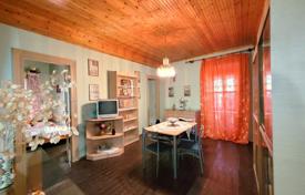 4 dormitorio chalet en Tesalónica, Grecia. 240 000 €
