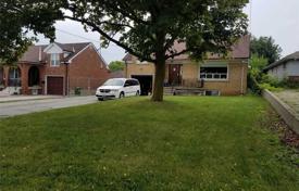 11 dormitorio casa de pueblo en North York, Canadá. C$2 215 000