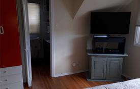 3 dormitorio casa de pueblo en Etobicoke, Canadá. C$1 160 000
