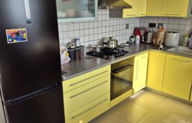 3 dormitorio piso 65 m² en Saršoni, Croacia. 220 000 €