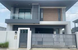 3 dormitorio villa 192 m² en Pattaya, Tailandia. $274 000