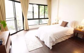 4 dormitorio chalet en Khlong Toei, Tailandia. $3 700  por semana