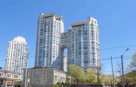 2 dormitorio piso en Lake Shore Boulevard West, Canadá. C$1 114 000