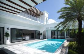Villa – Mueang Phuket, Phuket, Tailandia. $710 000