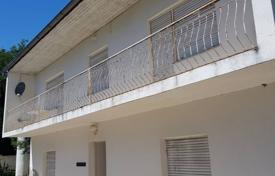 8 dormitorio casa de pueblo 200 m² en Bribir, Croacia. 260 000 €