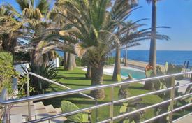 Villa – Antibes, Costa Azul, Francia. 25 000 €  por semana