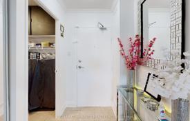 6 dormitorio piso en Scarborough, Canadá. C$784 000