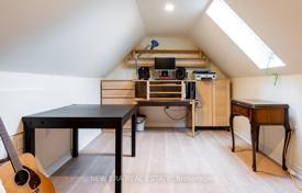 10 dormitorio casa de pueblo en York, Canadá. C$1 280 000