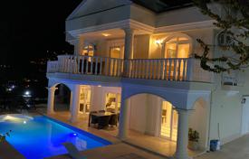 5 dormitorio villa 290 m² en Alanya, Turquía. $692 000