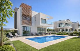 3 dormitorio chalet 253 m² en Pyrgos, Chipre. 790 000 €