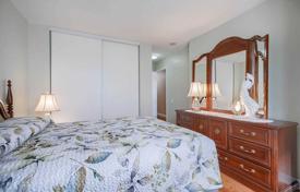 5 dormitorio piso en North York, Canadá. C$1 135 000