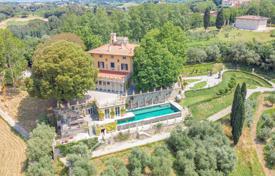 Villa – Pisa, Toscana, Italia. Price on request