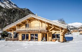 Villa – Chamonix, Auvergne-Rhône-Alpes, Francia. 3 700 €  por semana