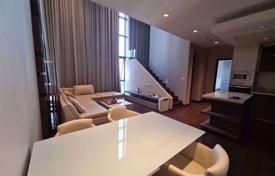 3 dormitorio piso en Huai Khwang, Tailandia. $779 000