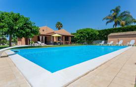 5 dormitorio villa 124 m² en Scicli, Italia. 450 000 €