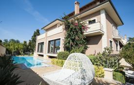 Villa – Infernetto, Roma, Lacio,  Italia. 2 500 000 €