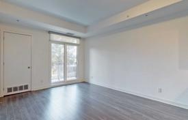 2 dormitorio piso en Scarborough, Canadá. C$767 000