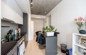 7 dormitorio piso en Etobicoke, Canadá. C$803 000