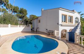 3 dormitorio villa 220 m² en Moraira, España. 670 000 €