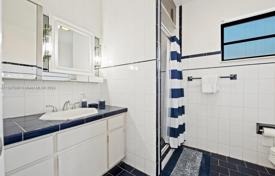3 dormitorio casa de pueblo 290 m² en Miami, Estados Unidos. $1 575 000