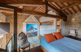 40 dormitorio finca rústica 1010 m² en Castelnuovo Berardenga, Italia. 1 350 000 €