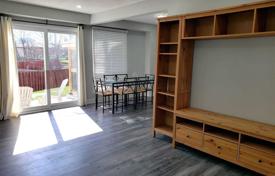11 dormitorio casa de pueblo en Etobicoke, Canadá. C$1 261 000