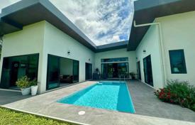 4 dormitorio villa 320 m² en Pattaya, Tailandia. $355 000