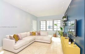 2-dormitorio apartamentos en condominio 86 m² en Miami Beach, Estados Unidos. $529 000