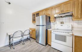 14 dormitorio casa de pueblo en North York, Canadá. C$1 806 000