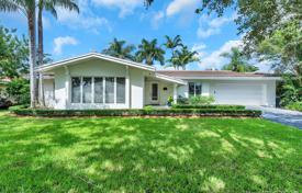 Villa – Coral Gables, Florida, Estados Unidos. $899 000