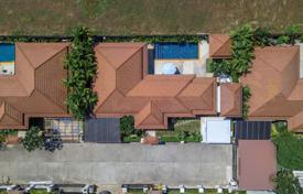 4 dormitorio villa 700 m² en Phuket Town, Tailandia. $596 000