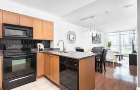 2 dormitorio piso en Fort York Boulevard, Canadá. C$682 000