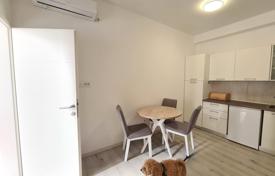 2 dormitorio piso 55 m² en Pula, Croacia. 250 000 €