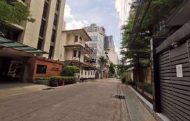 1-dormitorio apartamentos en condominio en Khlong Toei, Tailandia. $225 000