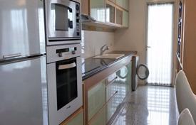 2-dormitorio apartamentos en condominio en Watthana, Tailandia. $361 000