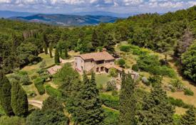 Villa – Monte San Savino, Toscana, Italia. 1 150 000 €